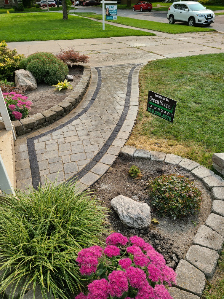 Green Scene Lawn Care | 252 Hill St, Corunna, ON N0N 1G0, Canada | Phone: (519) 330-8578