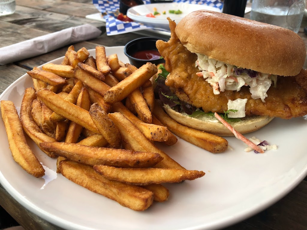 The Ships Company Pub & Galley | 8863 Cavendish Rd, Cavendish, PE C0A 1N0, Canada | Phone: (902) 360-2124