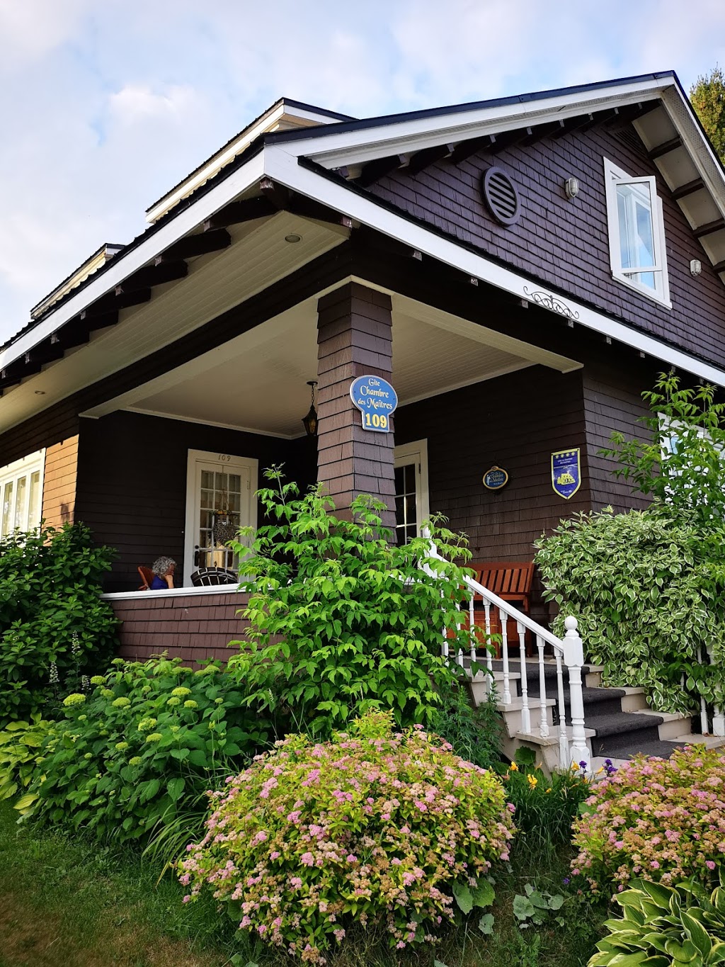 Gîte la Chambre des Maîtres | 109 Rue-Sainte Anne, Baie-Saint-Paul, QC G3Z 1N9, Canada | Phone: (418) 435-3059