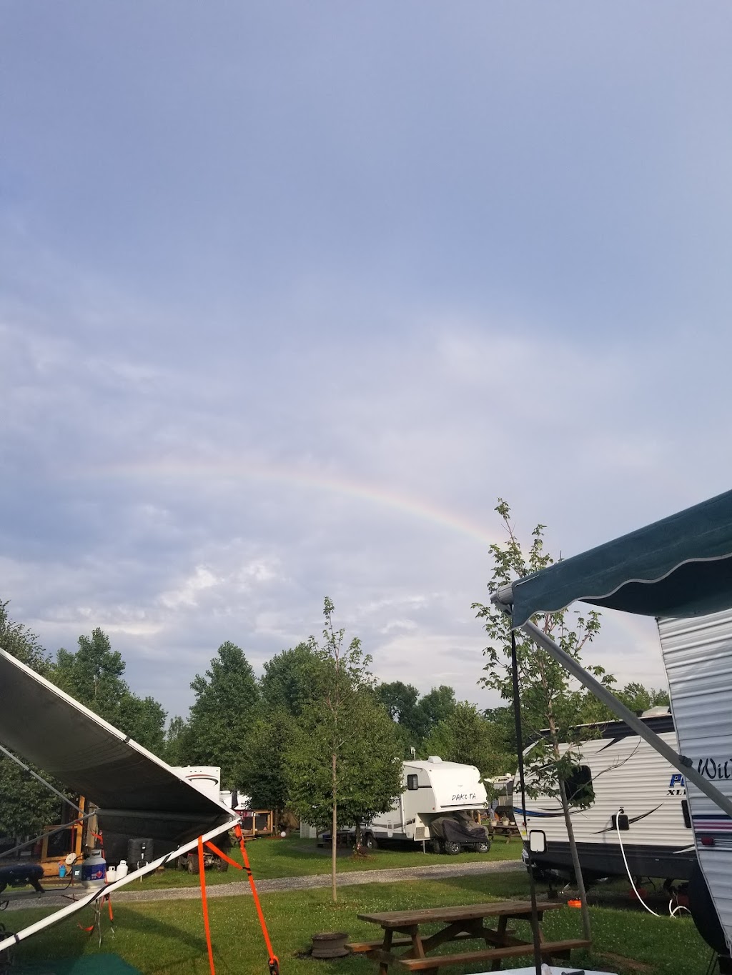 Mountain Lake Camp | 102 Mountain Lake Dr, Wiarton, ON N0H 2T0, Canada | Phone: (519) 534-0776