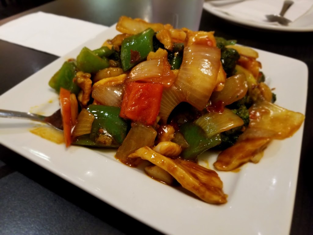 Sun Hong BBQ & Seafood Restaurant | 2037 Wyandotte St W, Windsor, ON N9B 1J8, Canada | Phone: (519) 255-7808