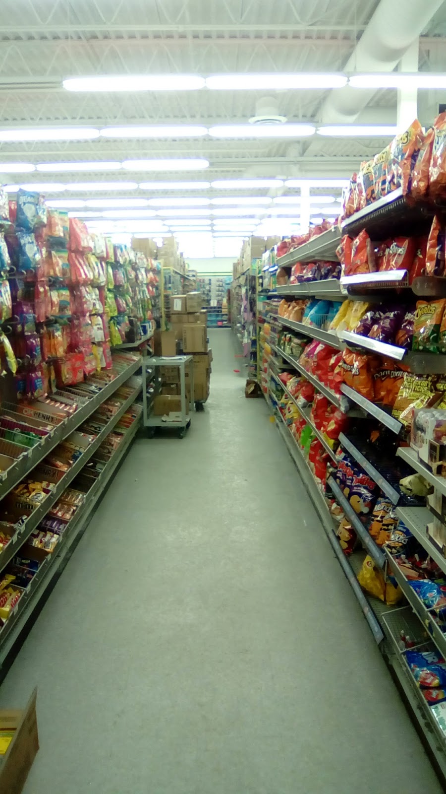 Dollarama | 505 Main St SW, Towerlane Mall, Airdrie, AB T4B 3K3, Canada | Phone: (403) 945-0778
