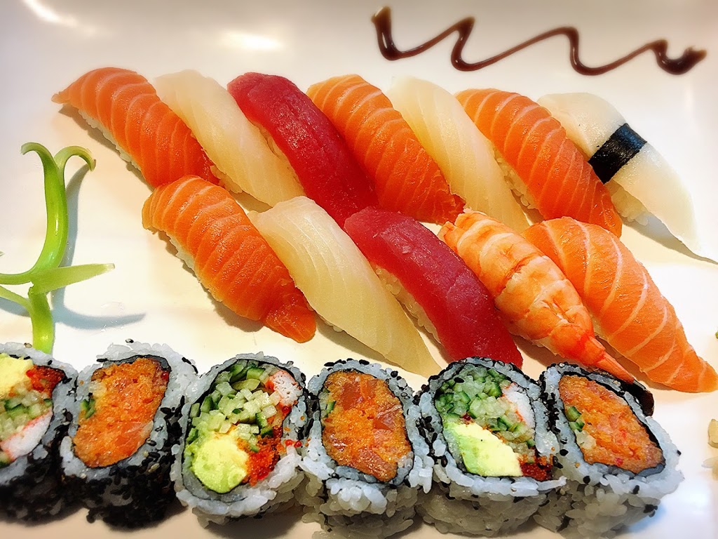 Mi•Ne Sushi | restaurant | 325 Bremner Blvd, Toronto, ON M5V 3V3, Canada | 4166231975 OR +1 416-623-1975
