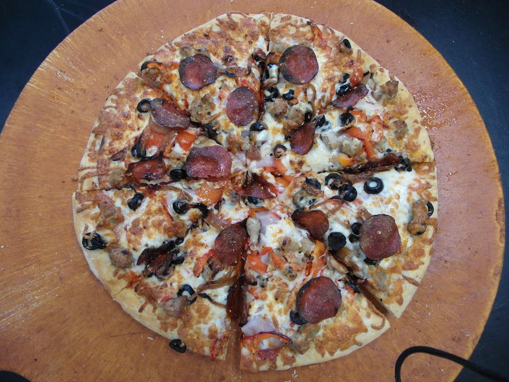Casa De Marios Pizzaria and Donair | 5301 25 Ave, Vernon, BC V1T 9R1, Canada | Phone: (250) 503-0110