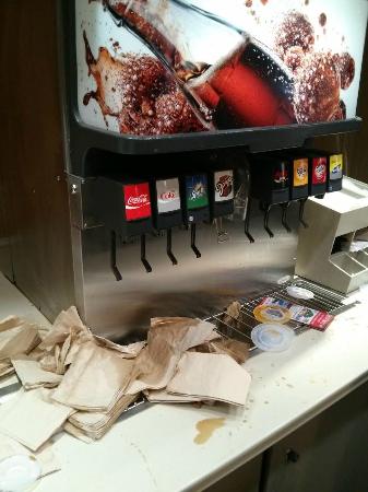 McDonalds | 141 Damascus Rd, Bedford, NS B4A 0C2, Canada | Phone: (902) 865-1812