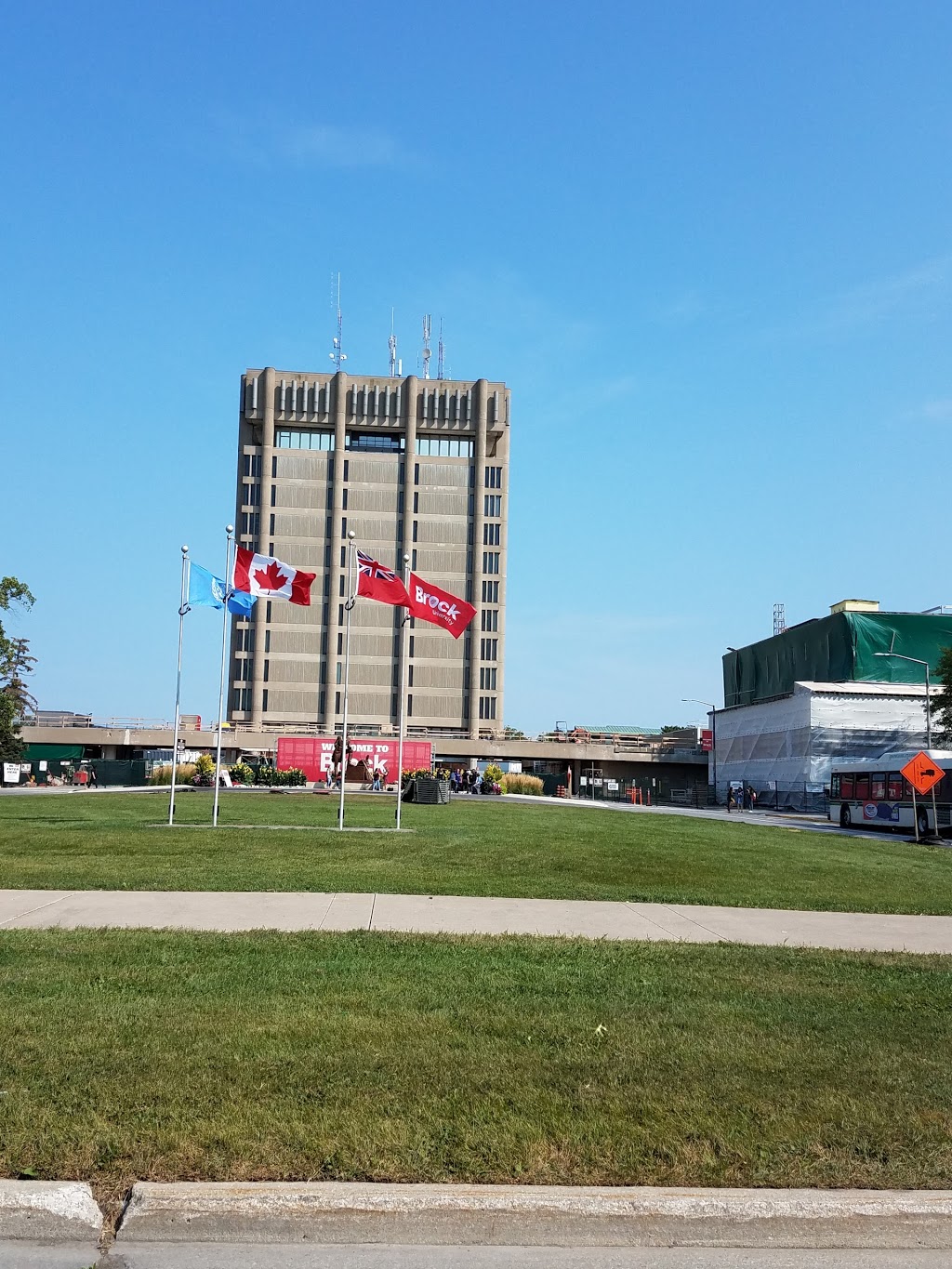 Schmon Tower Brock University - 1812 Sir Isaac Brock Way, St ...