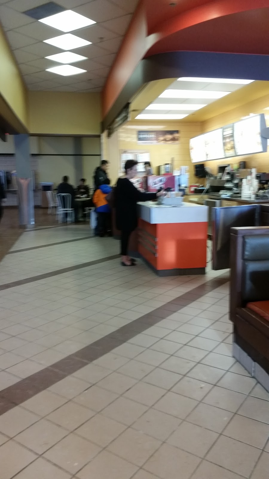 A&W Canada | 2305 McPhillips St, Winnipeg, MB R2V 3E1, Canada | Phone: (204) 338-5021