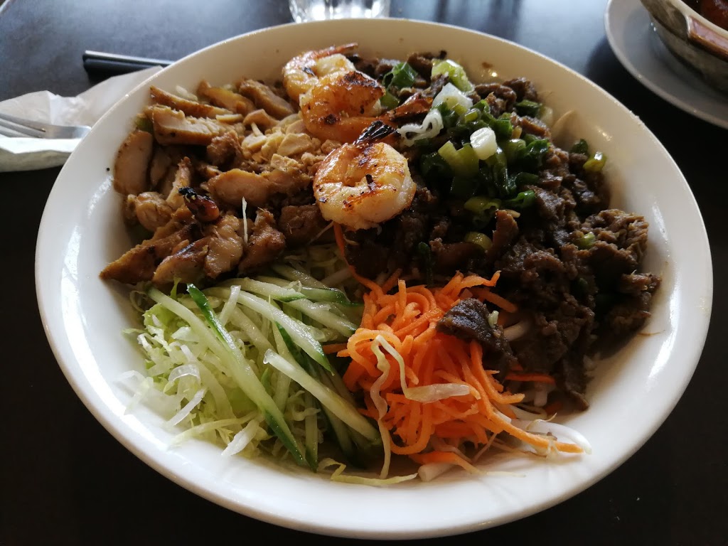 Saigon Sun | 200 Southridge Dr, Okotoks, AB T1S 0B2, Canada | Phone: (403) 995-8181