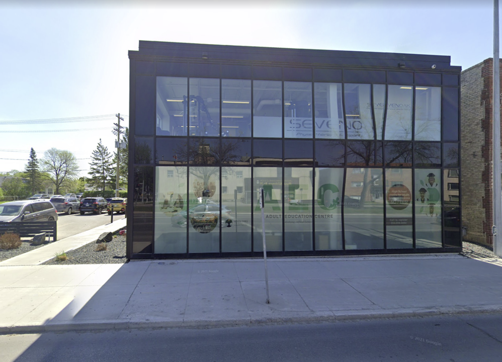 Seven Oaks Physiotherapy & Sports Injury Clinic | 1747 Main St #201, Winnipeg, MB R2V 1Z6, Canada | Phone: (204) 334-4359