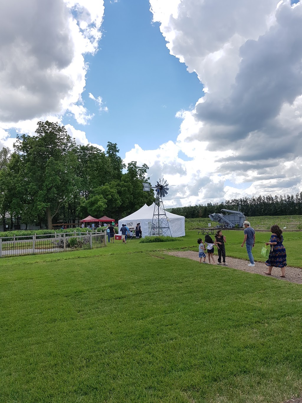 Andrews Scenic Acres | 9365 10 Side Rd, Milton, ON L9T 2X9, Canada | Phone: (905) 878-5807