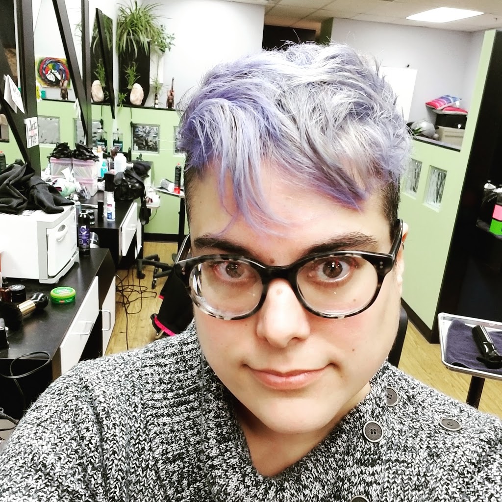 Universal Hair Studio.......NOTE:universalhairstudio.ca IS NOT A | 639 Southdale Rd E, London, ON N6E 3M2, Canada | Phone: (519) 691-1296
