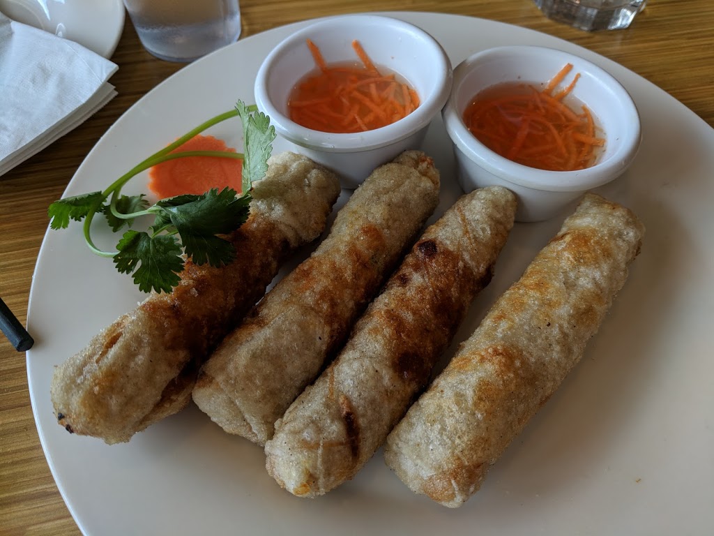 Lemongrass West restaurant | 3715 51 St SW #116, Calgary, AB T3E 6V2, Canada | Phone: (403) 242-2633