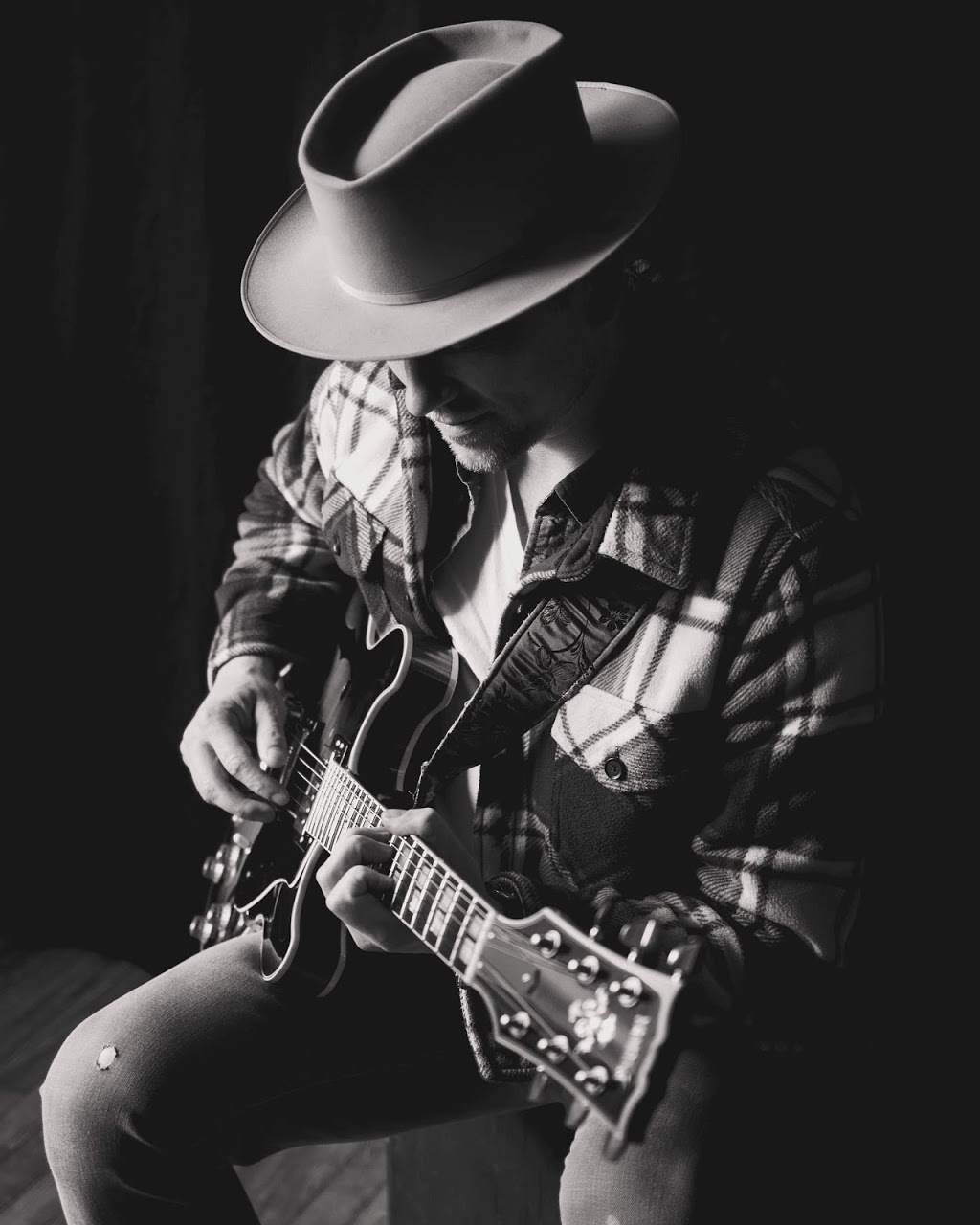 Allen Snow Music | 59 Ardwell Ave, Halifax, NS B3R 1L7, Canada | Phone: (902) 471-1358