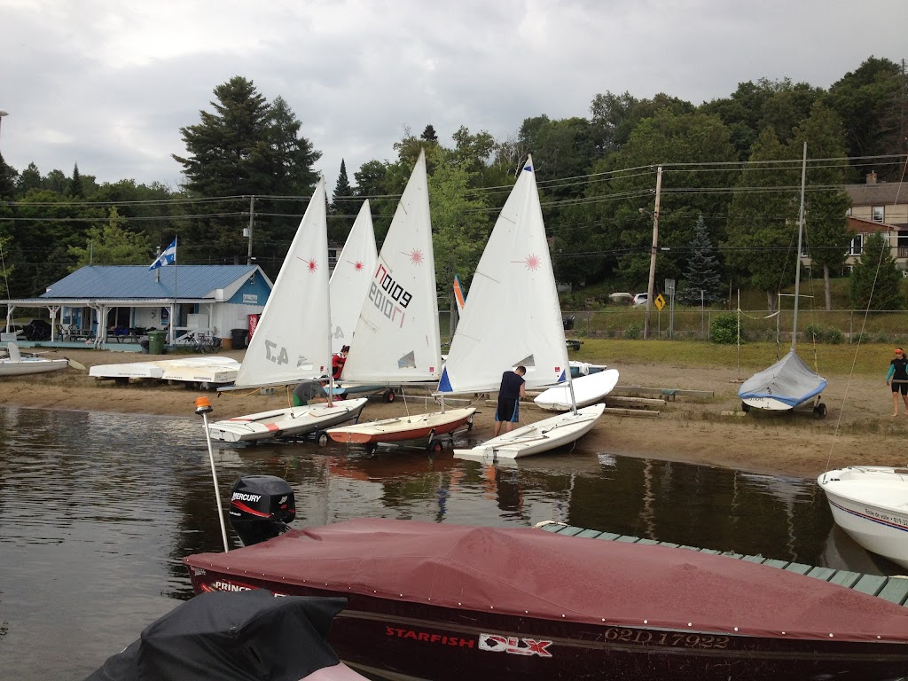 School Sailing De Sainte-Agathe-Des-Monts | 243 Rue St Venant, Sainte-Agathe-des-Monts, QC J8C 2Z7, Canada | Phone: (819) 326-2282