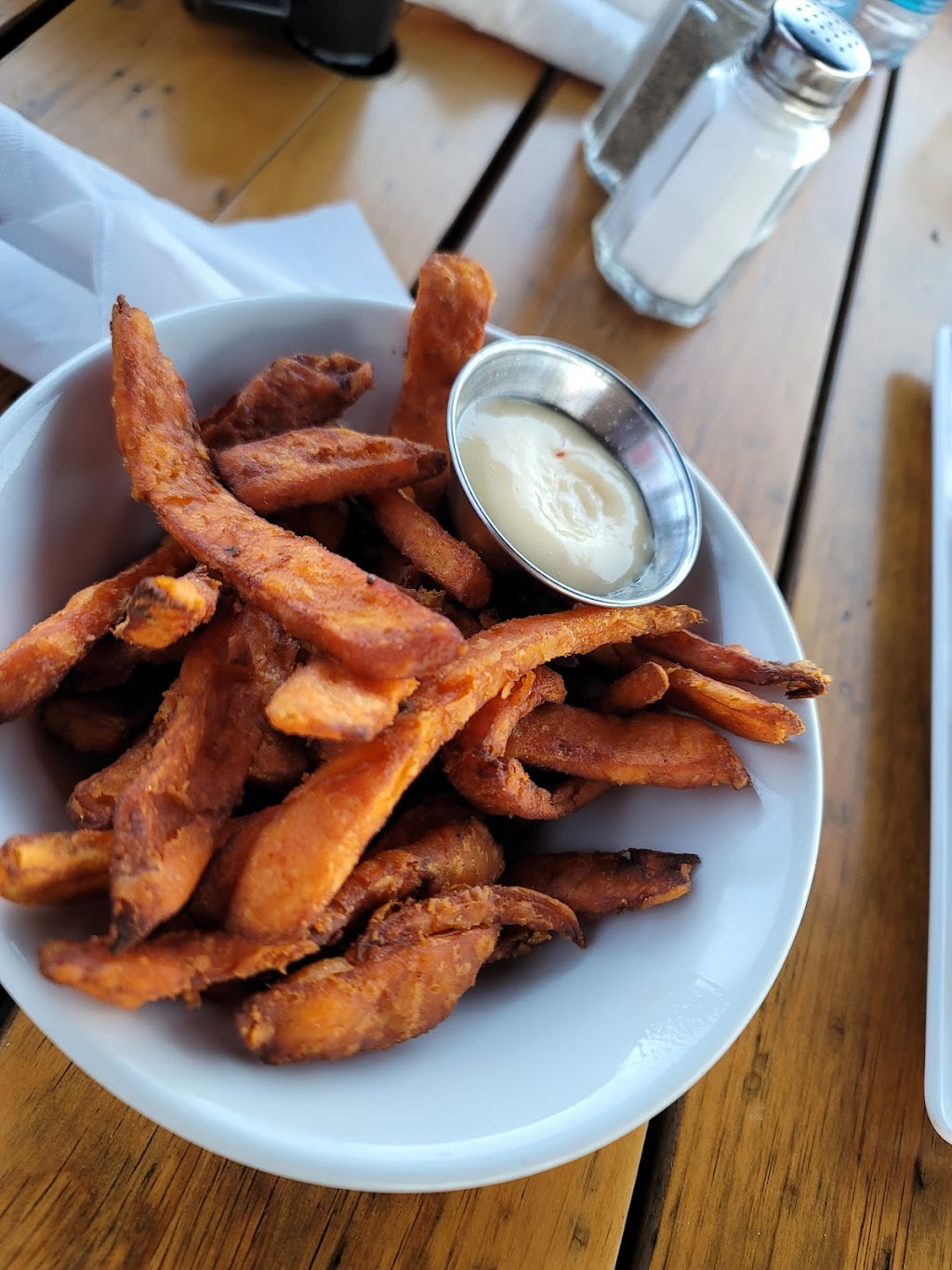 The Old Fish Factory Restaurant | 68 Bluenose Dr, Lunenburg, NS B0J 2C0, Canada | Phone: (902) 634-3333