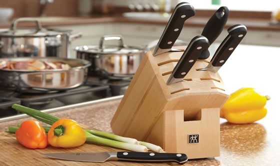 Kitchen To The Table | 163 First St, Orangeville, ON L9W 3J8, Canada | Phone: (519) 942-5908