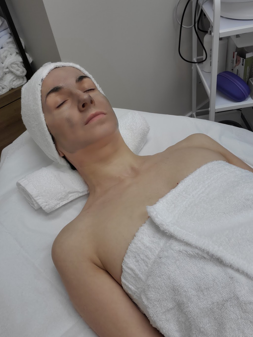 Clinique Esthetique au Laser | 3455 Boulevard De La Pinière O, Terrebonne, QC J6X 3M8, Canada | Phone: (514) 355-0691