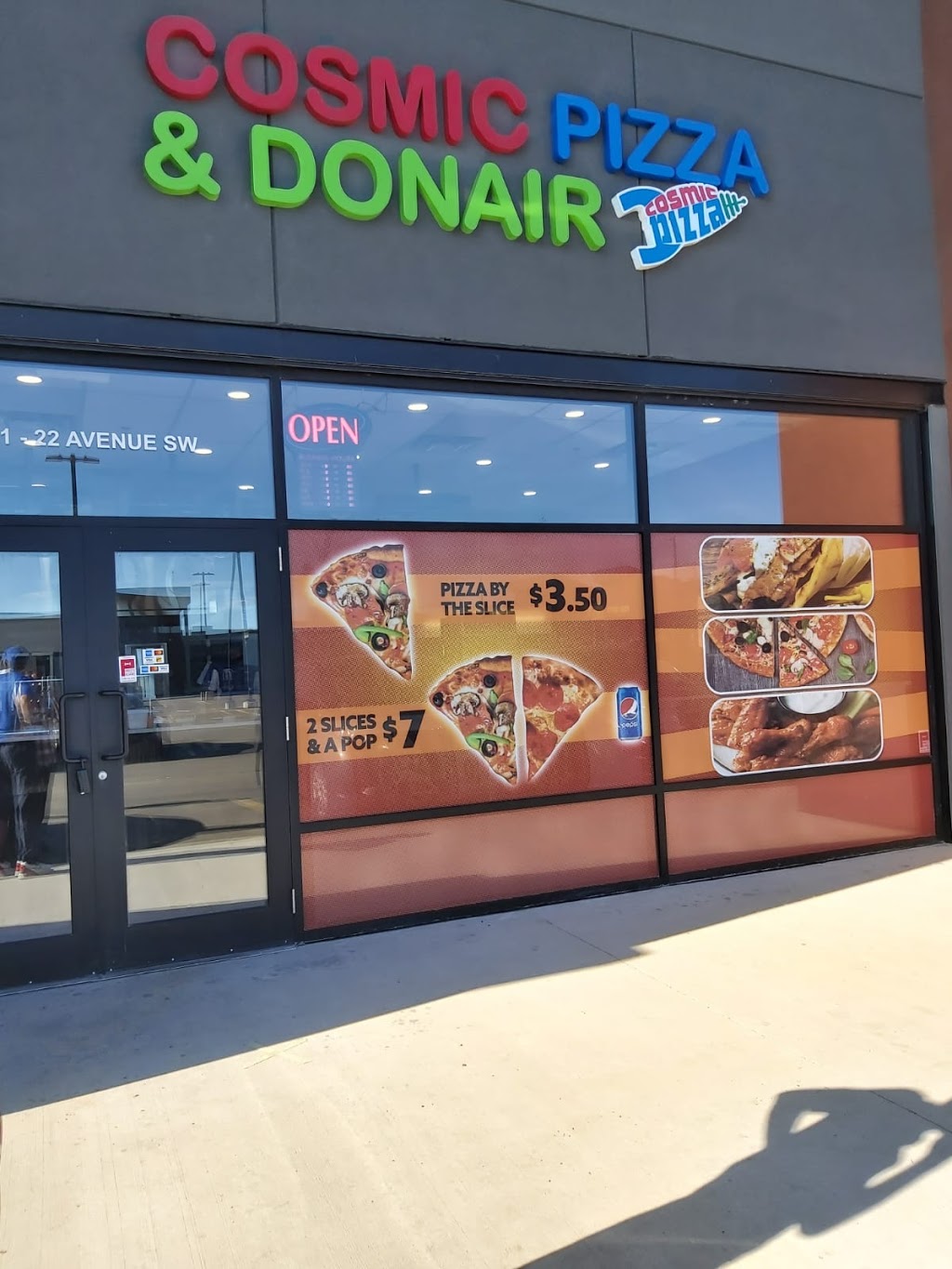 Cosmic pizza & donair walker lake Edmonton | 5021 22 Ave SW, Edmonton, AB T6X 2N4, Canada | Phone: (780) 250-3866