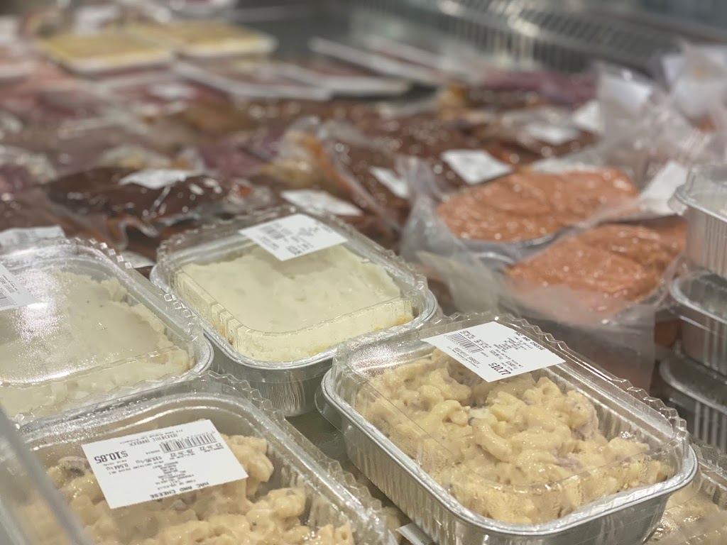 Boucherie Barbuck | 213 2e Avenue B, Lac-Etchemin, QC G0R 1S0, Canada | Phone: (418) 580-1669
