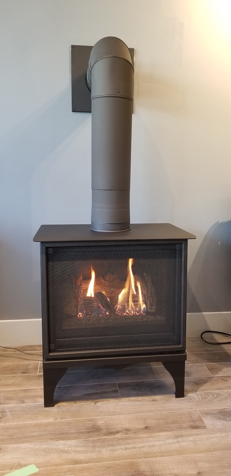 Daggs Fireplace & BBQ Shoppe | 33496 South Fraser Way, Abbotsford, BC V2S 2B5, Canada | Phone: (604) 746-3473
