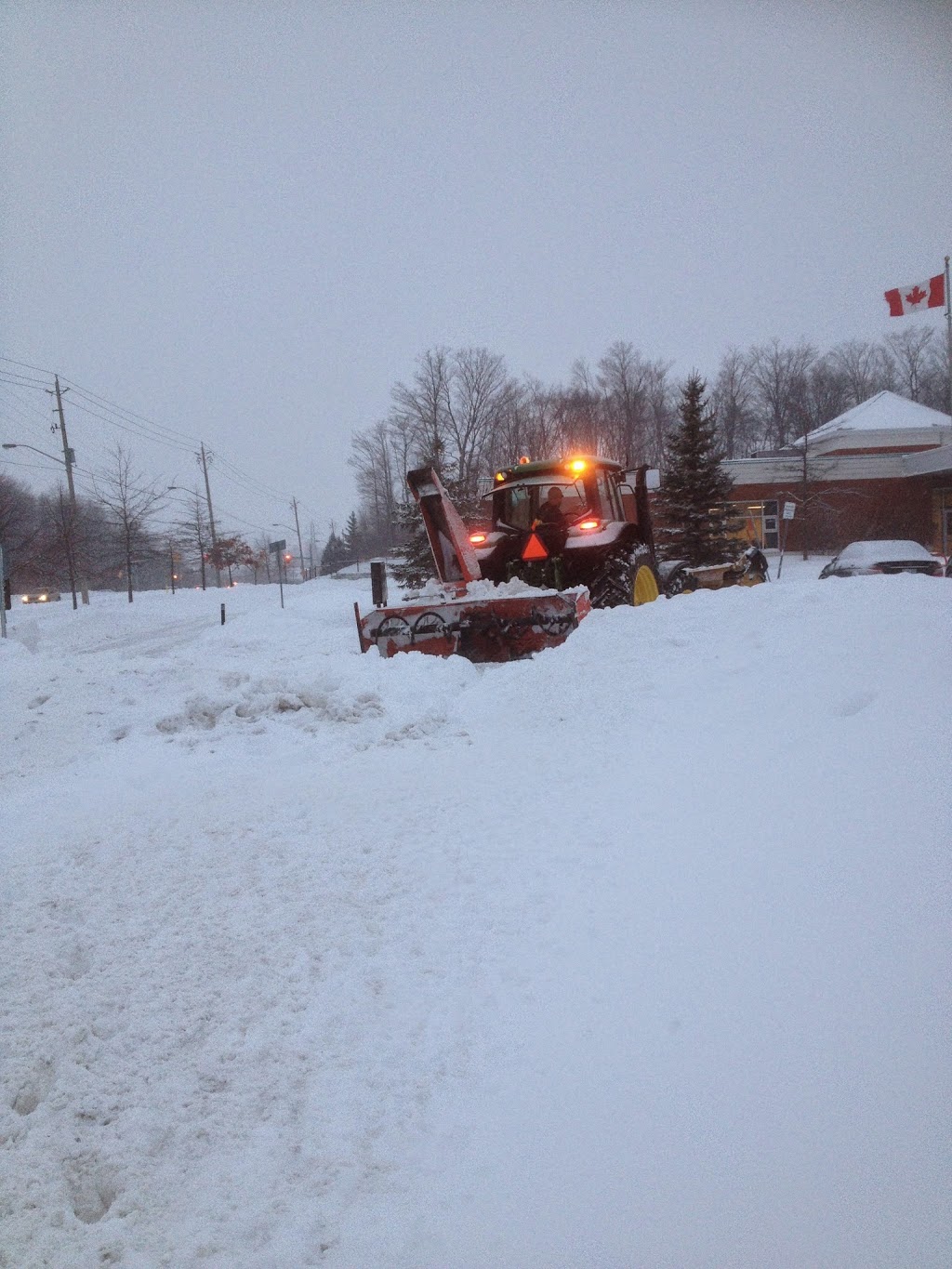 Snow Tech | 2 Bast Place, Waterloo, ON N2J 4J8, Canada | Phone: (226) 972-1274