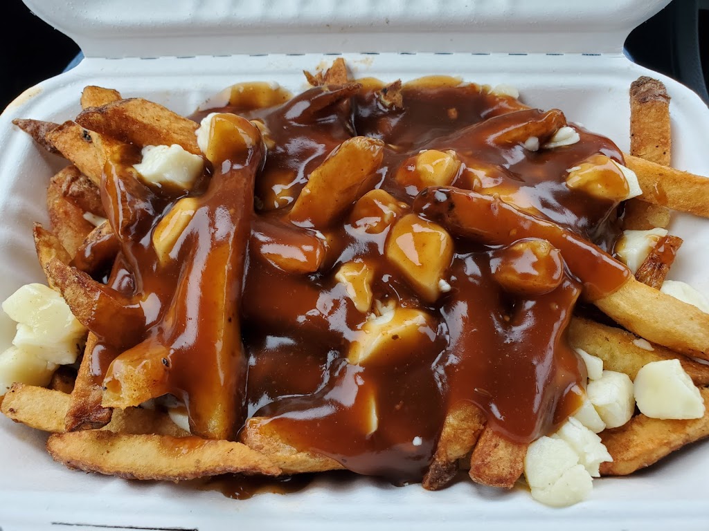 Smokin R&Rs Mobile food kitchen | 1441 Stittsville Main St, Stittsville, ON K2S 1E5, Canada | Phone: (613) 850-3242