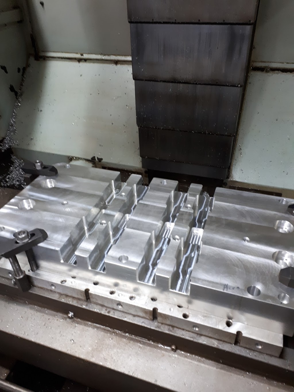 Van Halteren Machine & Tool Ltd | 188 St David St, Lindsay, ON K9V 4Z4, Canada | Phone: (705) 878-0042