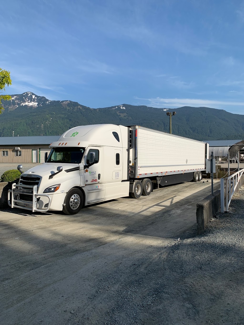 Qualitree Propagators Inc | 51546 Ferry Rd, Rosedale, BC V0X 1X2, Canada | Phone: (604) 794-3375
