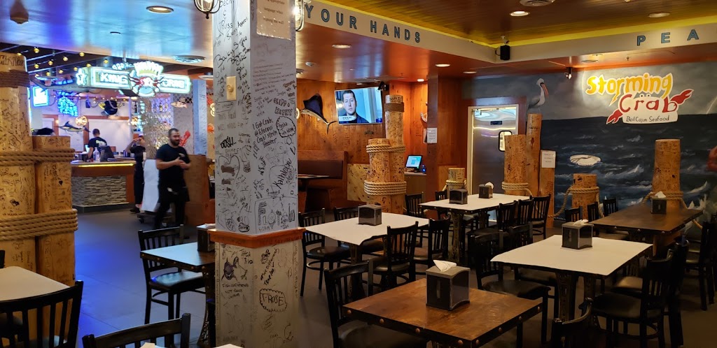 storming crab | 4125 Maple Rd, Buffalo, NY 14226, USA | Phone: (716) 783-8158