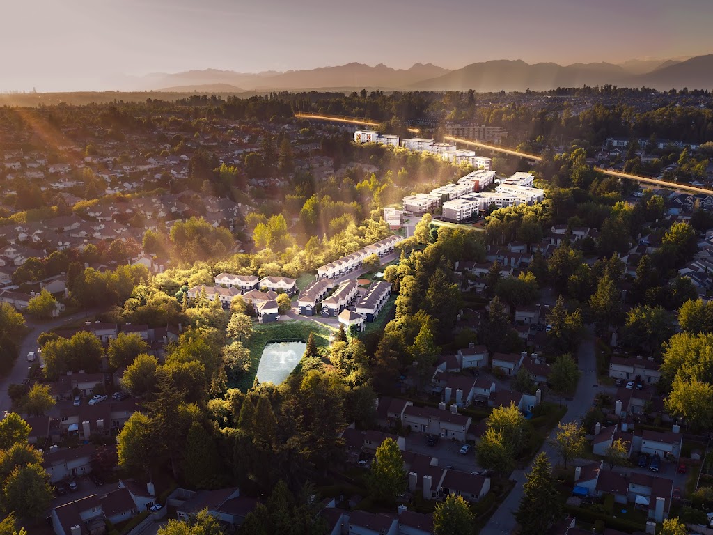 Park & Maven | 19310 Fraser Hwy, Surrey, BC V3S 6K6, Canada | Phone: (604) 579-0970