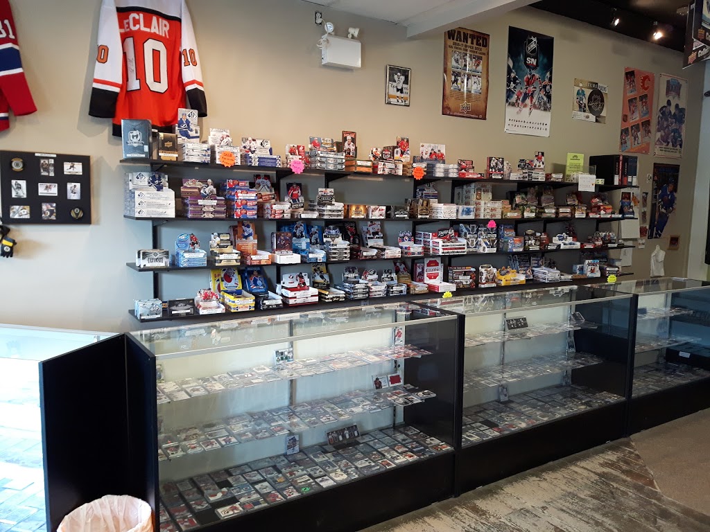 Andys Sports Cards and Collectibles | store | 10093 Hidden Valley Dr NW, Calgary, AB T3A 5Z7, Canada | 4034742907 OR +1 403-474-2907