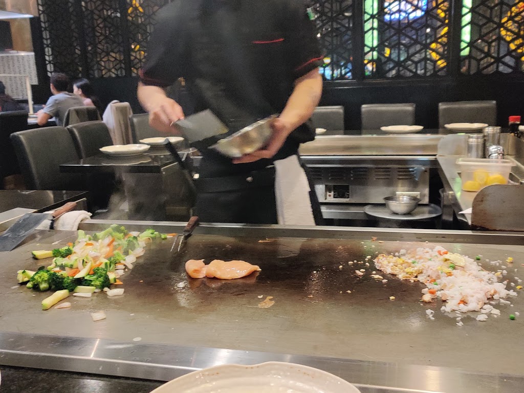 Hibachi Restaurant | 105 Cross Ave, Oakville, ON L6J, Canada, Canada | Phone: (905) 844-3888