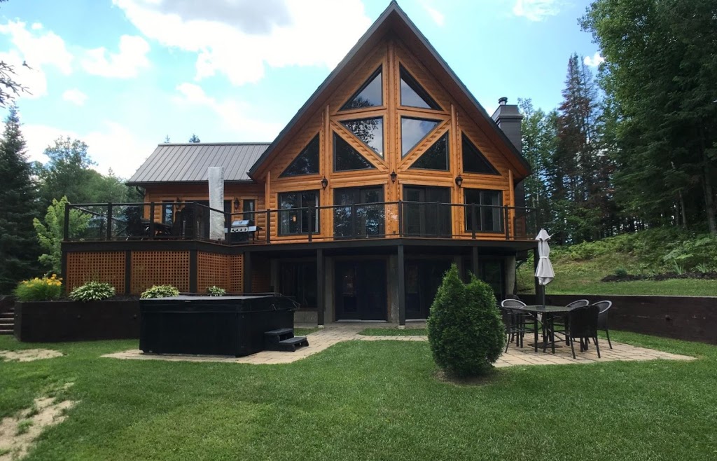 Chalet le Boréal | 201 Chemin du Vieux Moulin, Sainte-Émélie-de-lÉnergie, QC J0K 2K0, Canada | Phone: (514) 772-0514