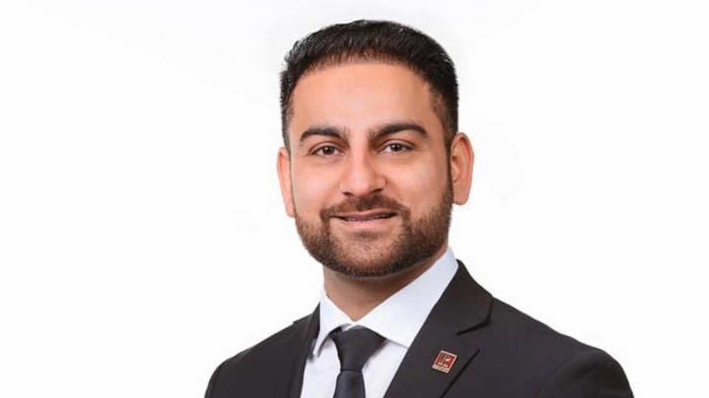 JAGVIR BUAL | 164 Sandalwood Pkwy E, Brampton, ON L6Z 3S4, Canada | Phone: (647) 927-0099