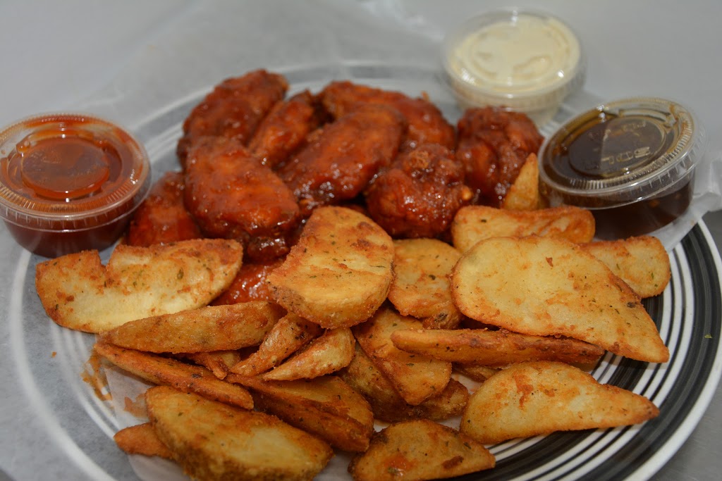 Marios Pizza | 700 Strasburg Rd, Kitchener, ON N2E 2M2, Canada | Phone: (519) 571-7373