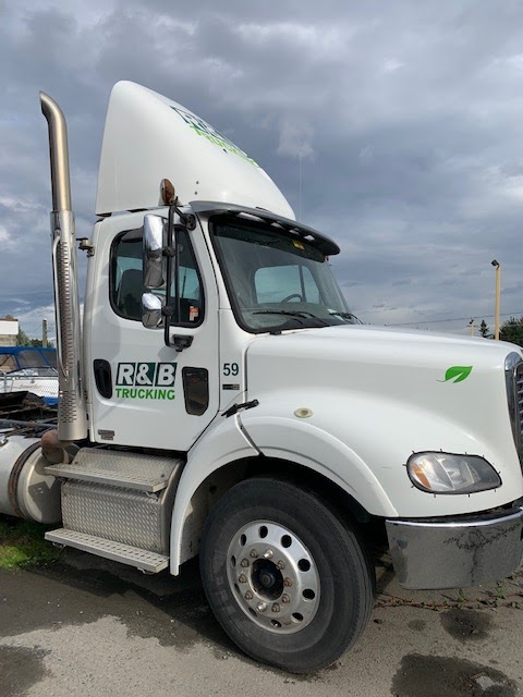 R & B Trucking Ltd | 6845 Metro Rd, Lantzville, BC V0R 2H0, Canada | Phone: (250) 390-1033
