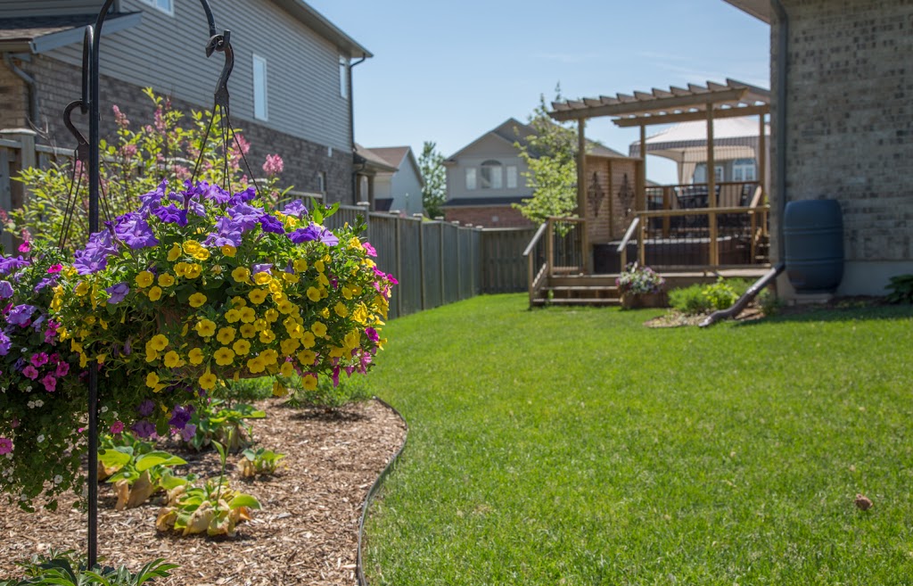Kerr & Kerr Landscaping & Property Maintenance | 324 Ayr Rd, Paris, ON N3L 3E2, Canada | Phone: (519) 622-9702