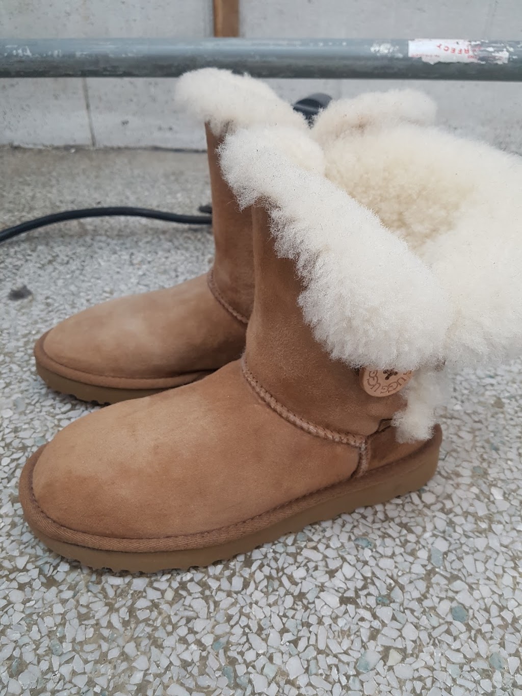 Nettoyeur Tina | 3159 Bd Dagenais O, Laval, QC H7P 1T8, Canada | Phone: (450) 622-5232