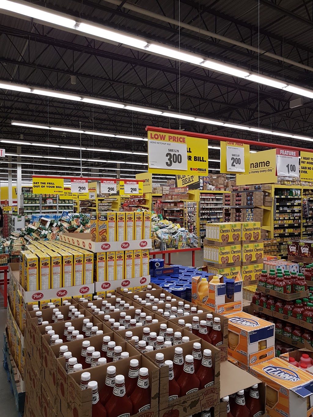 Scotts No Frills | bakery | 391 Norwich Ave, Woodstock, ON N4S 3W4, Canada | 8669876453 OR +1 866-987-6453