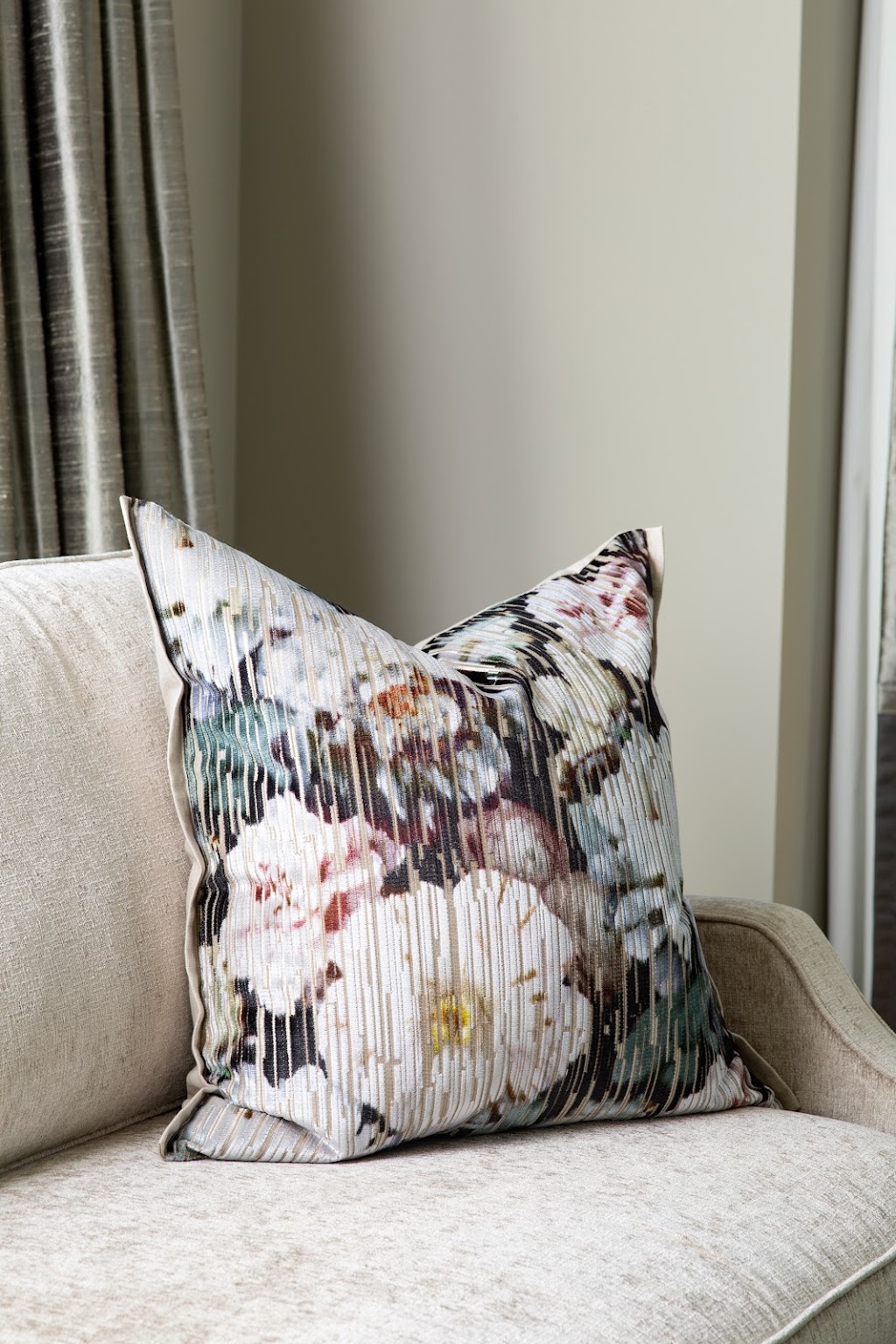 The Curated Home | 42 Aspen Ridge Square SW, Calgary, AB T3H 1V2, Canada | Phone: (403) 620-9613