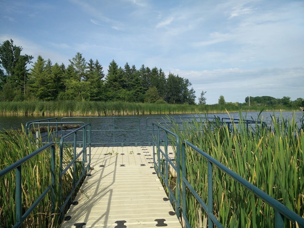 Laurel Creek Nature Centre | 525 Beaver Creek Rd, Waterloo, ON N2V 2L3, Canada | Phone: (519) 885-1368