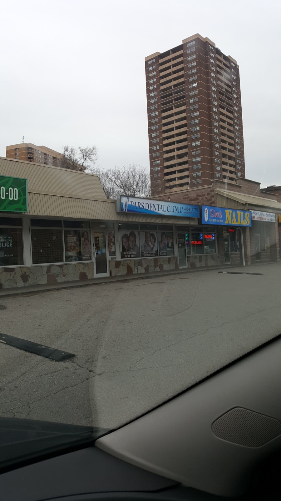 Pars Dental Clinic | 2210 Jane St, North York, ON M3M 1A4, Canada | Phone: (416) 614-7979