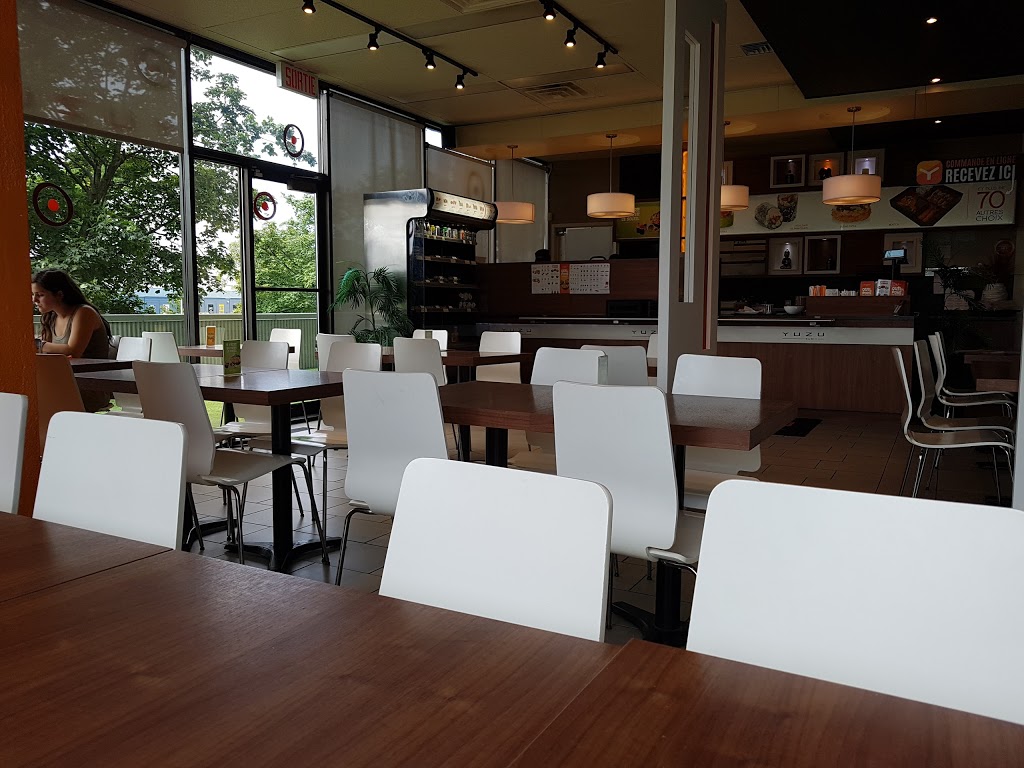 Yuzu sushi | 2336 Ch Ste-Foy, Québec, QC G1V 1S5, Canada | Phone: (418) 653-4445