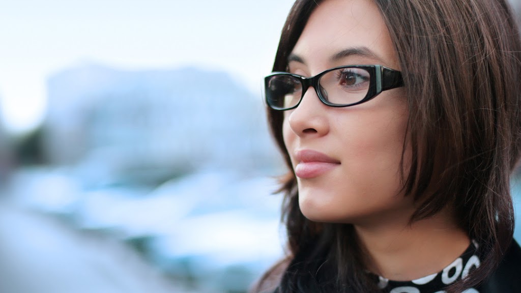 Beach House Optometry Clinic | 5470 Inlet Ave, Sechelt, BC V0N 3A0, Canada | Phone: (604) 885-0832