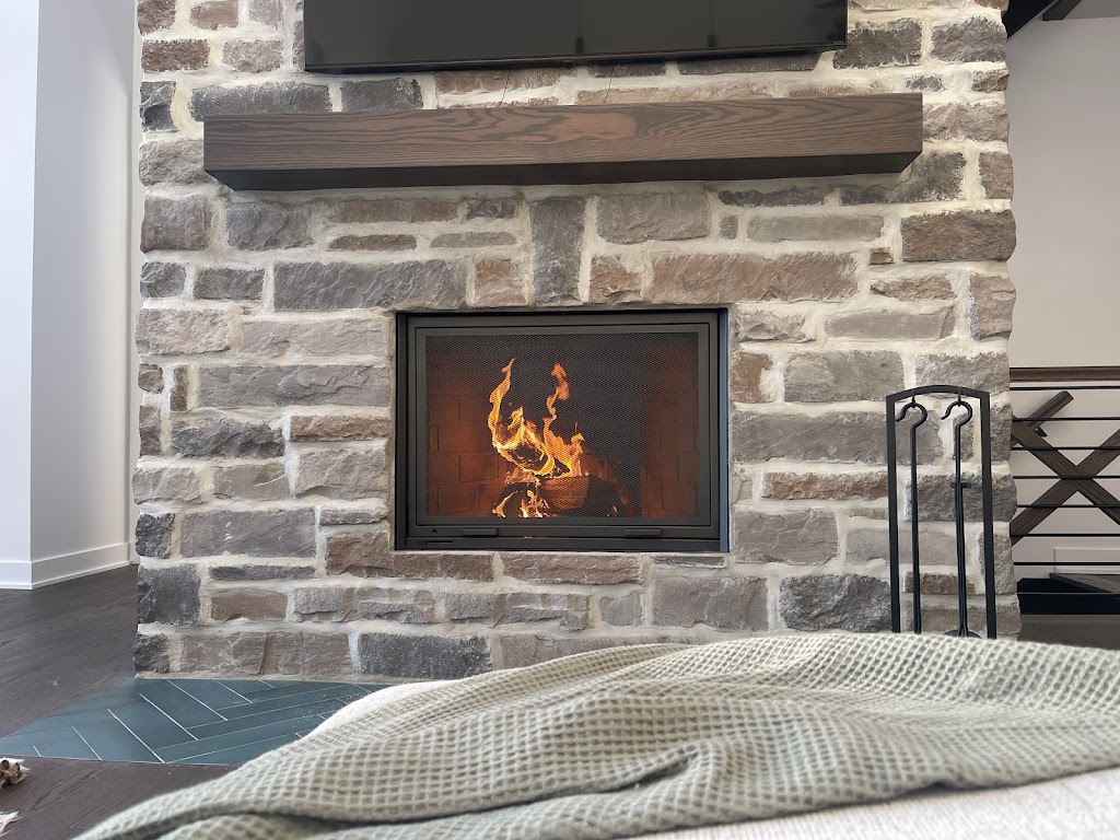 Chalet Le Kodiak | 45 impasse de lOurs, Austin, QC J0B 1B0, Canada | Phone: (514) 318-7755