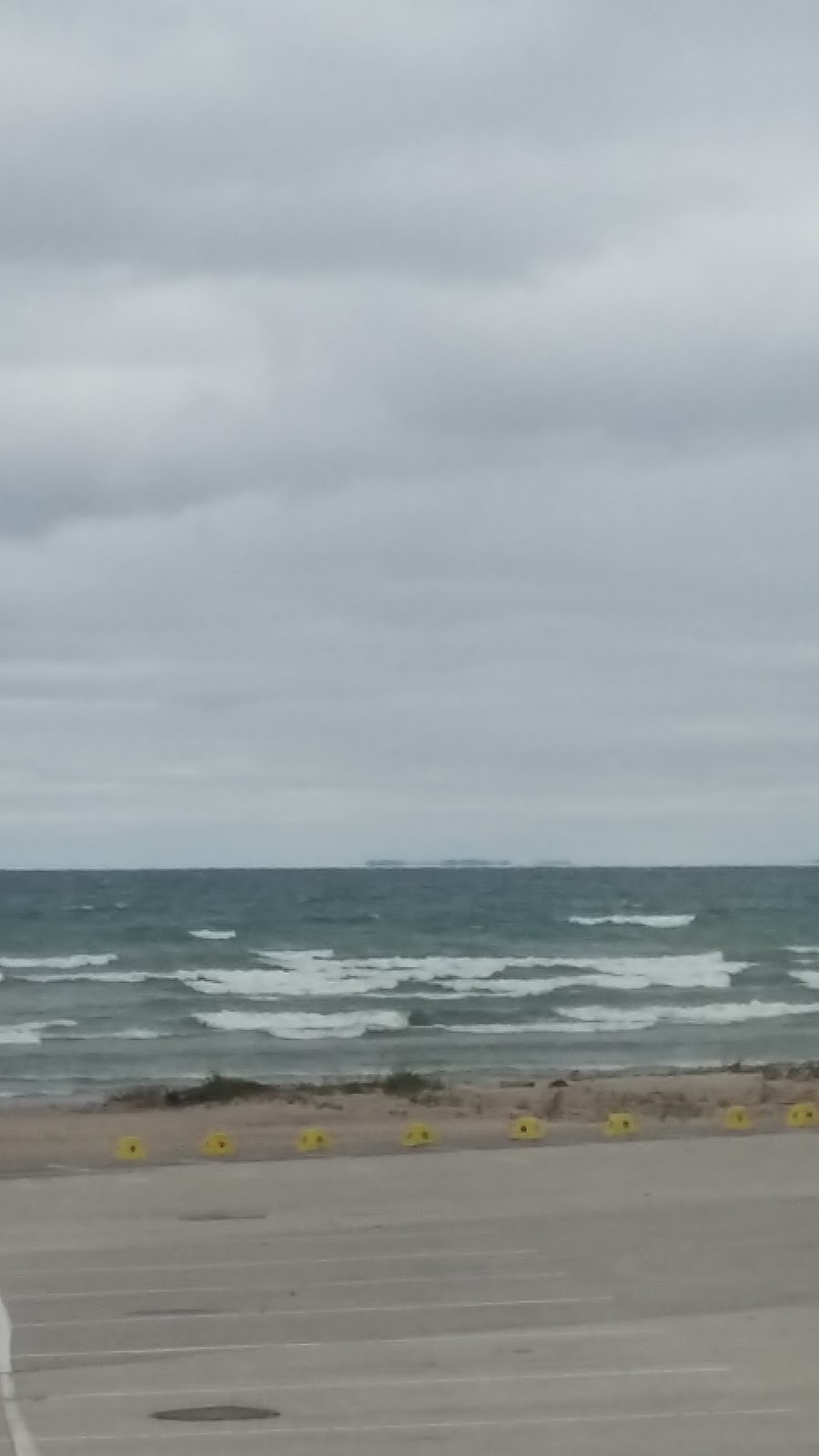 Georgian Inn & Suites | 21 Spruce St, Wasaga Beach, ON L9Z 2K3, Canada | Phone: (705) 429-2319