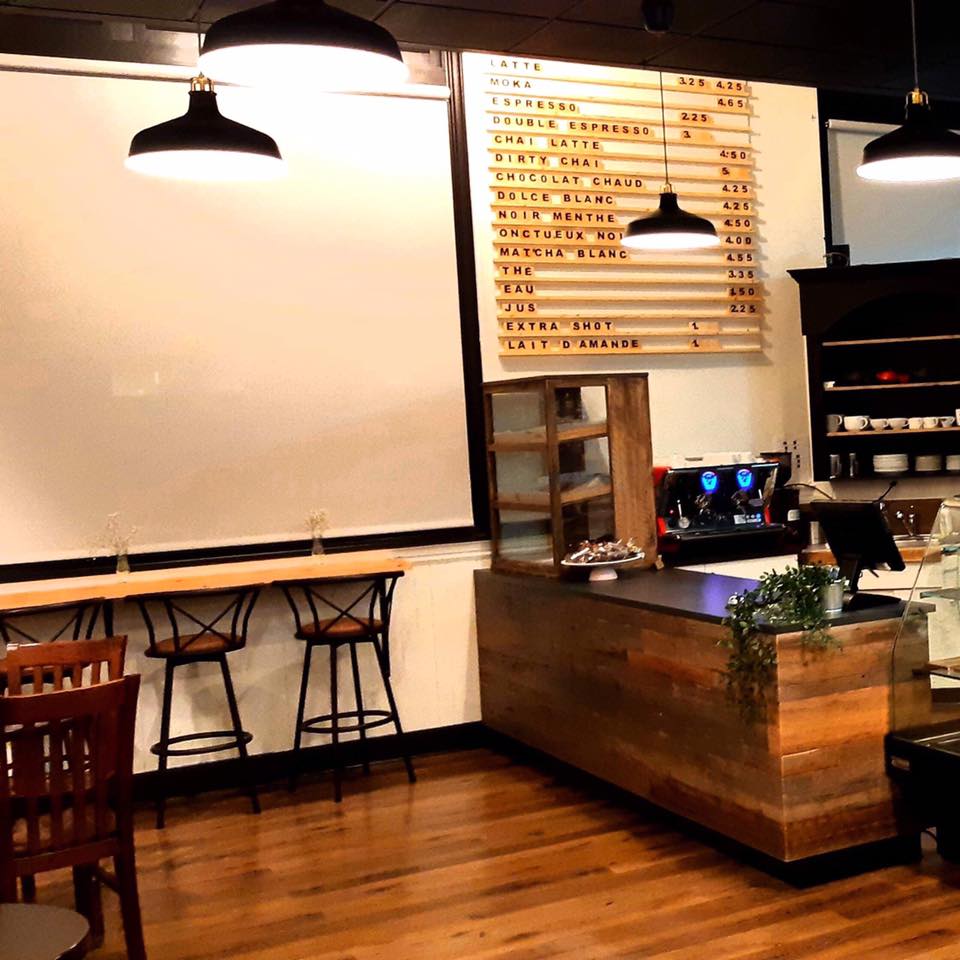 Pâtisserie Aveline | 88 Rue du Roi, Sorel-Tracy, QC J3P 4M8, Canada | Phone: (450) 743-6925