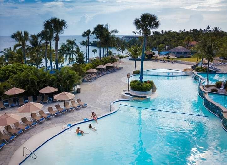 Caribbean & Worldwide VIP Vacations | 331 Woodhaven Pl SW, Calgary, AB T2W 5P4, Canada | Phone: (403) 200-6013