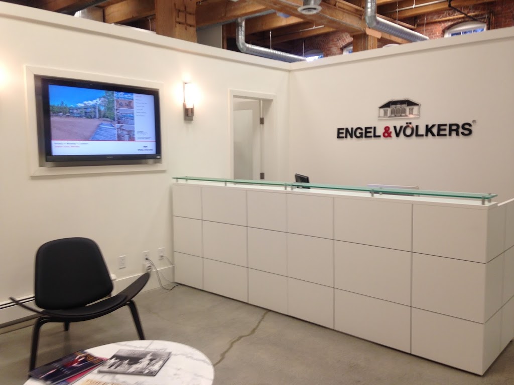 Cindy Stanley Realty ~ Engel & Völkers West Vancouver | 2475 Bellevue Ave, West Vancouver, BC V7V 1E1, Canada | Phone: (604) 376-1696