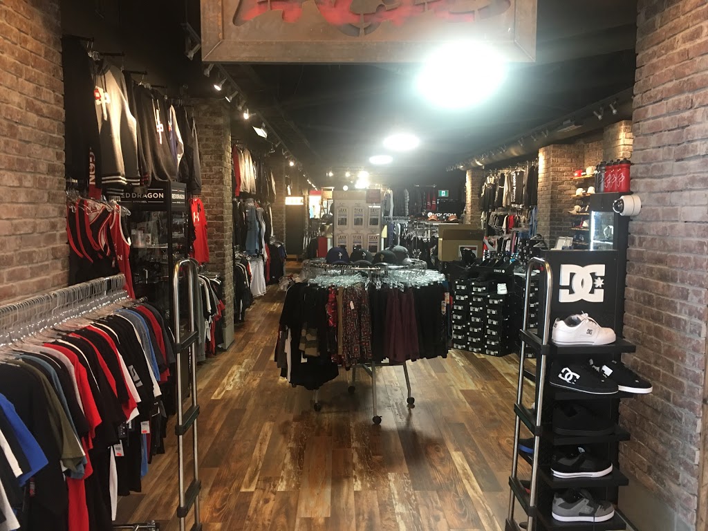 Laces | 32900 S Fraser Way #105, Abbotsford, BC V2S 5A1, Canada | Phone: (604) 746-6445